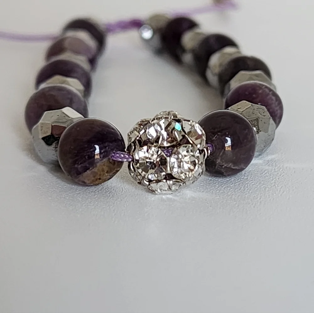 Elegant Amatist and Hematite Beaded Bracelet